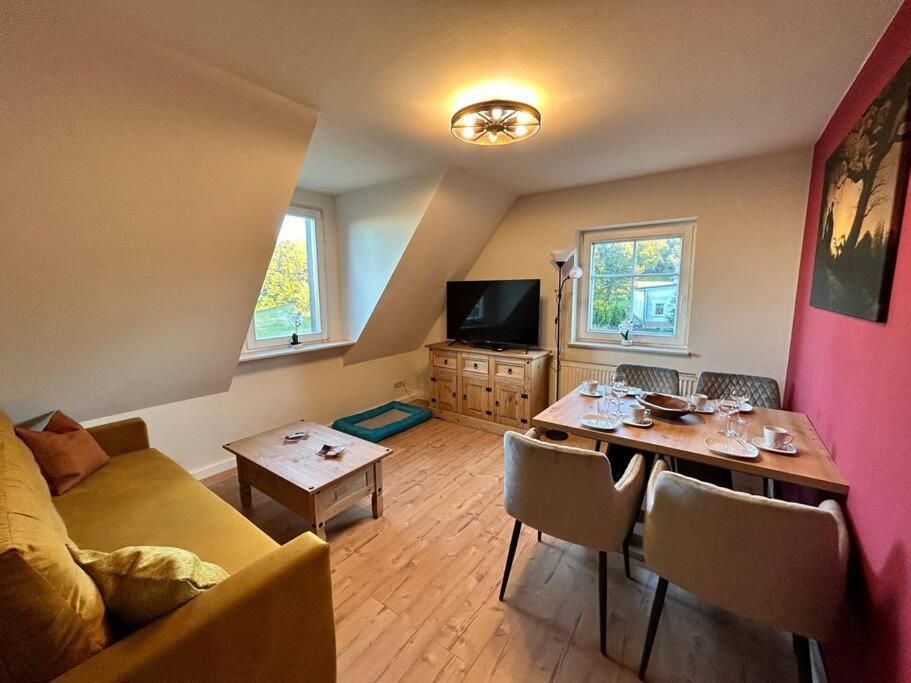 Fewo Karasek In Oybin Mit Panormablick, Kammlage Hain  Buitenkant foto